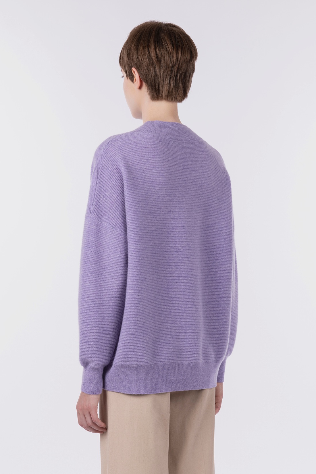 Pullover V coste orizzontali - immagine 2